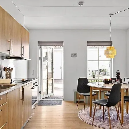 Bl1582-blokhus-strandvejen-14-lejl-11 *